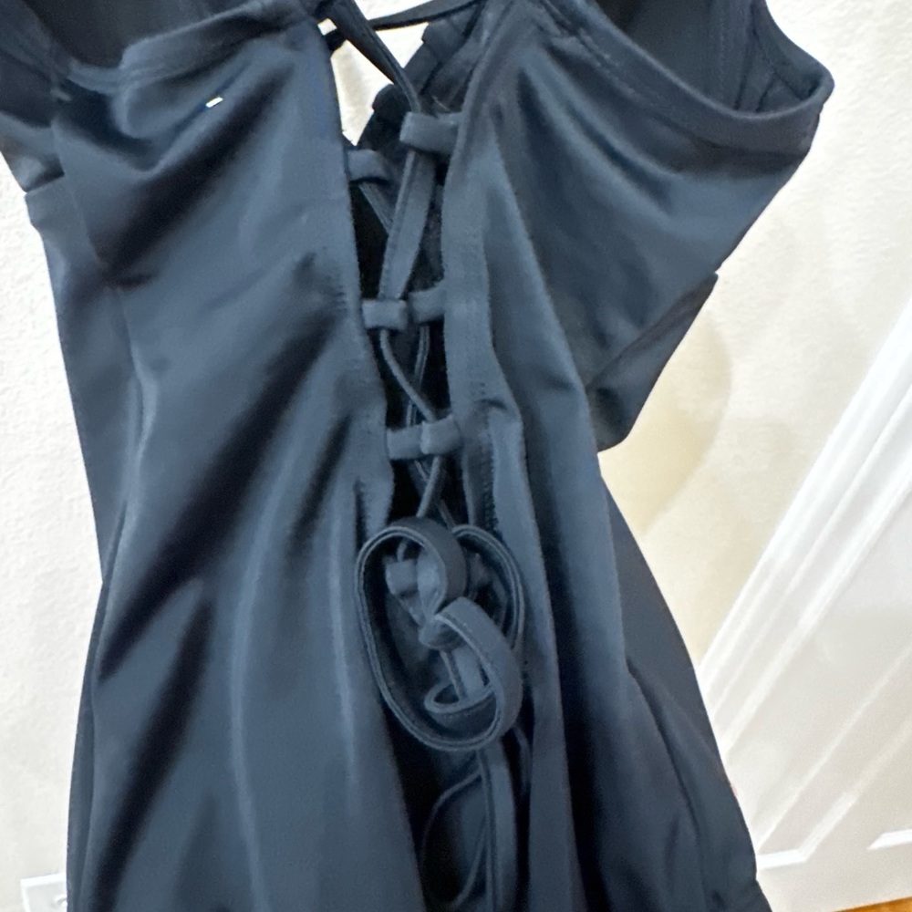 Time and Tru Pretty Black One Piece Swimsuit Small - Picture 9 of 9